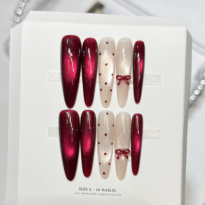 Premium Press-On Nail Art Set with Elegant Heart & Leaf Design Acalora
