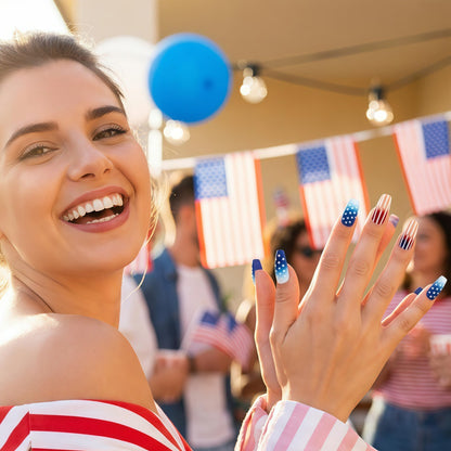 Patriotic design artificial nails Acalora
