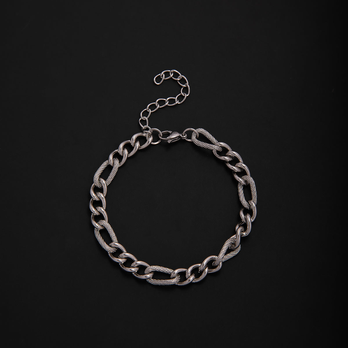 Elegant Geometric Link Bracelet Acalora