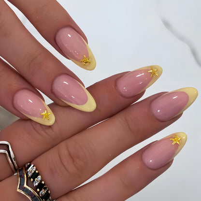 Elegant Stiletto Nail Art Tips with Starfish Accents Acalora
