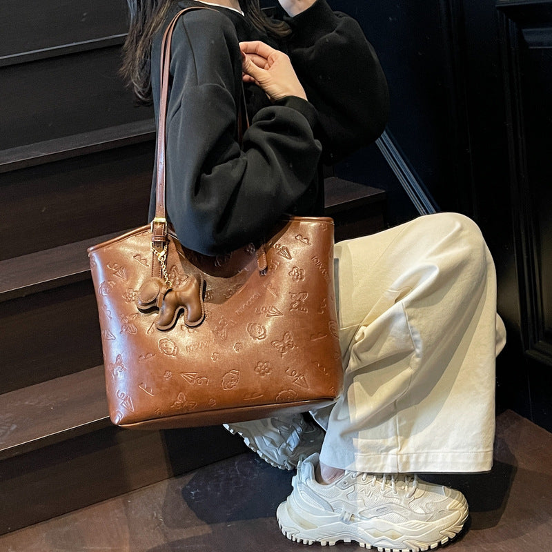 Textured Leather Tote Acalora
