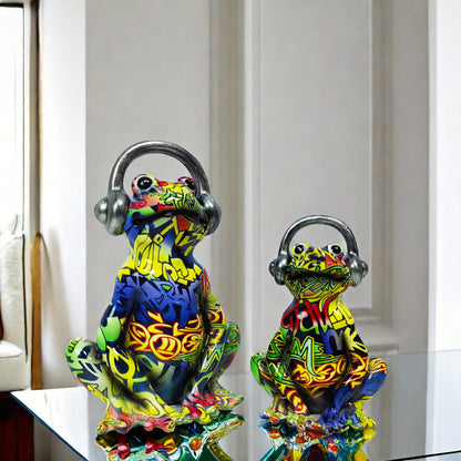 Musical Frog Sculpture Acalora