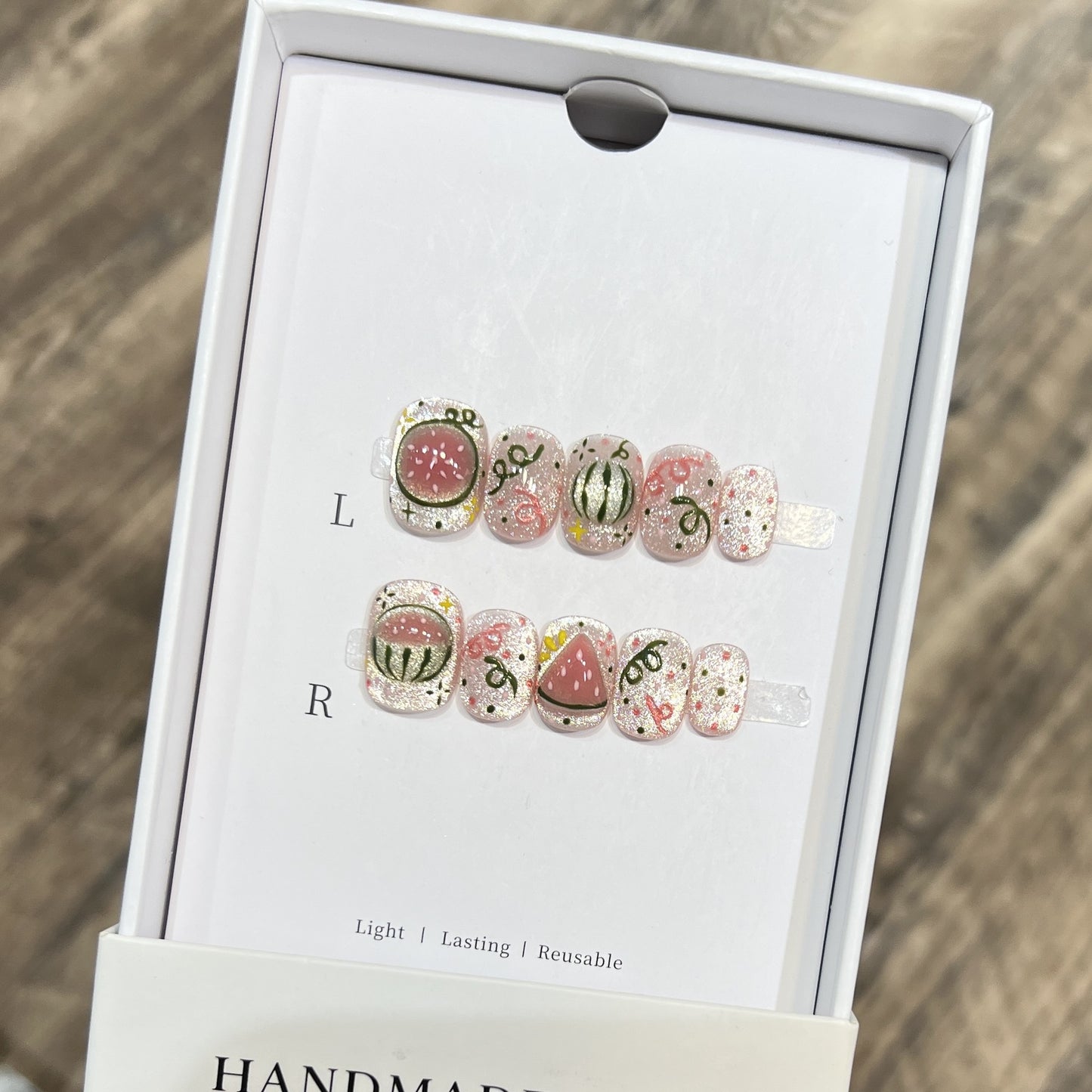 Decorative Floral Stiletto Press-On Nail Set Acalora