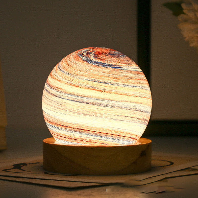 Skanto | Fortryllende Planet Lampe – Et Univers av Farger og Drømmer