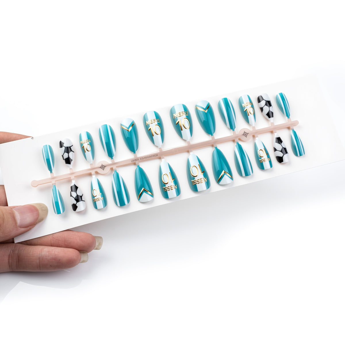 Glamorous Sporty Artificial Nail Set Acalora