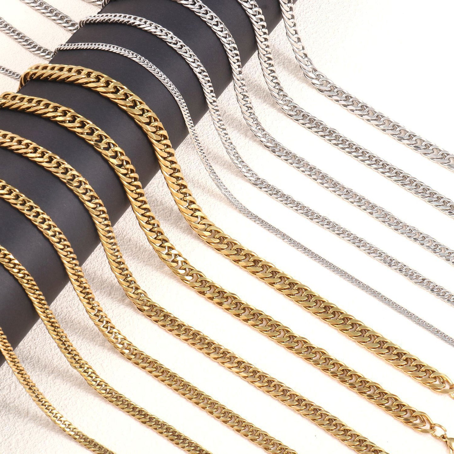 Stylish Chunky Braided Chain Bracelet Acalora