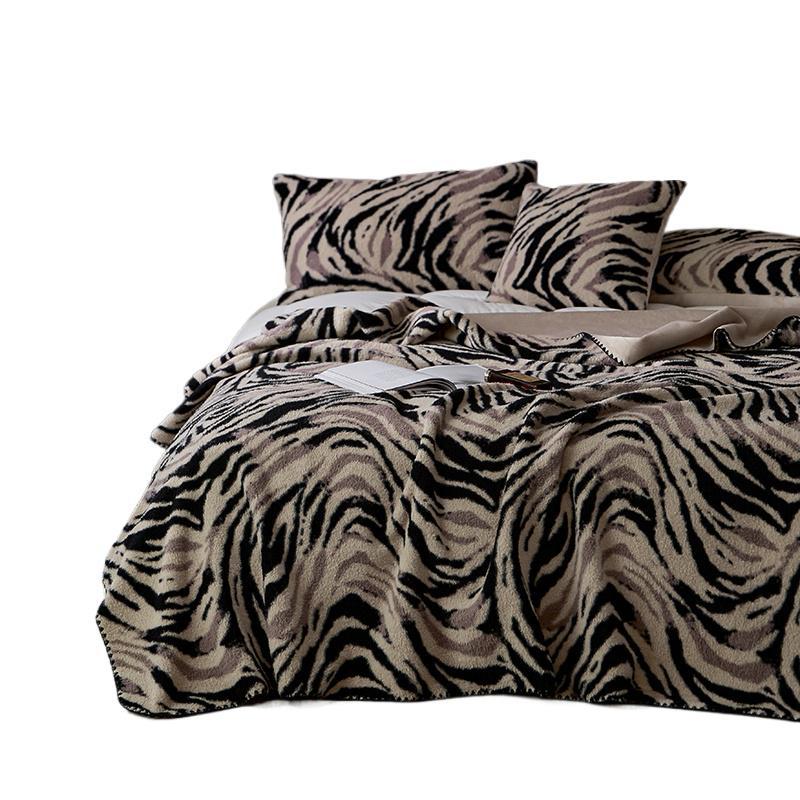 Decorative Flannel Bedspread