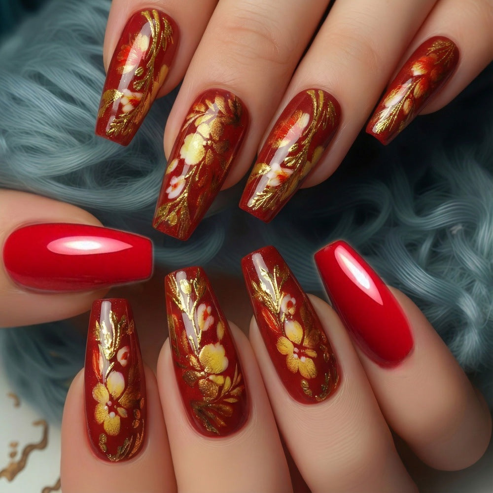 Artful nail tips in an elegant flower pattern Acalora