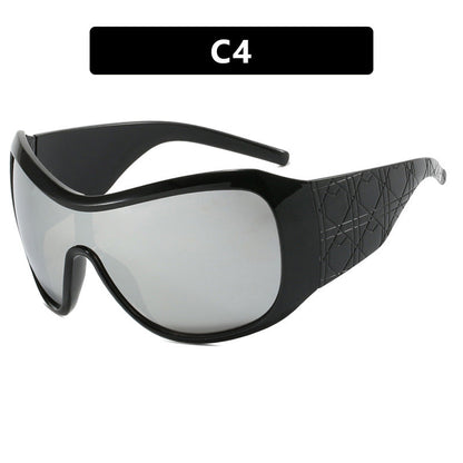 Ladies sport sunglasses with wide-protected frame and polarized lenses Bowlift