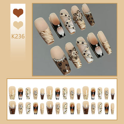 Artificial nail set with unique design Acalora