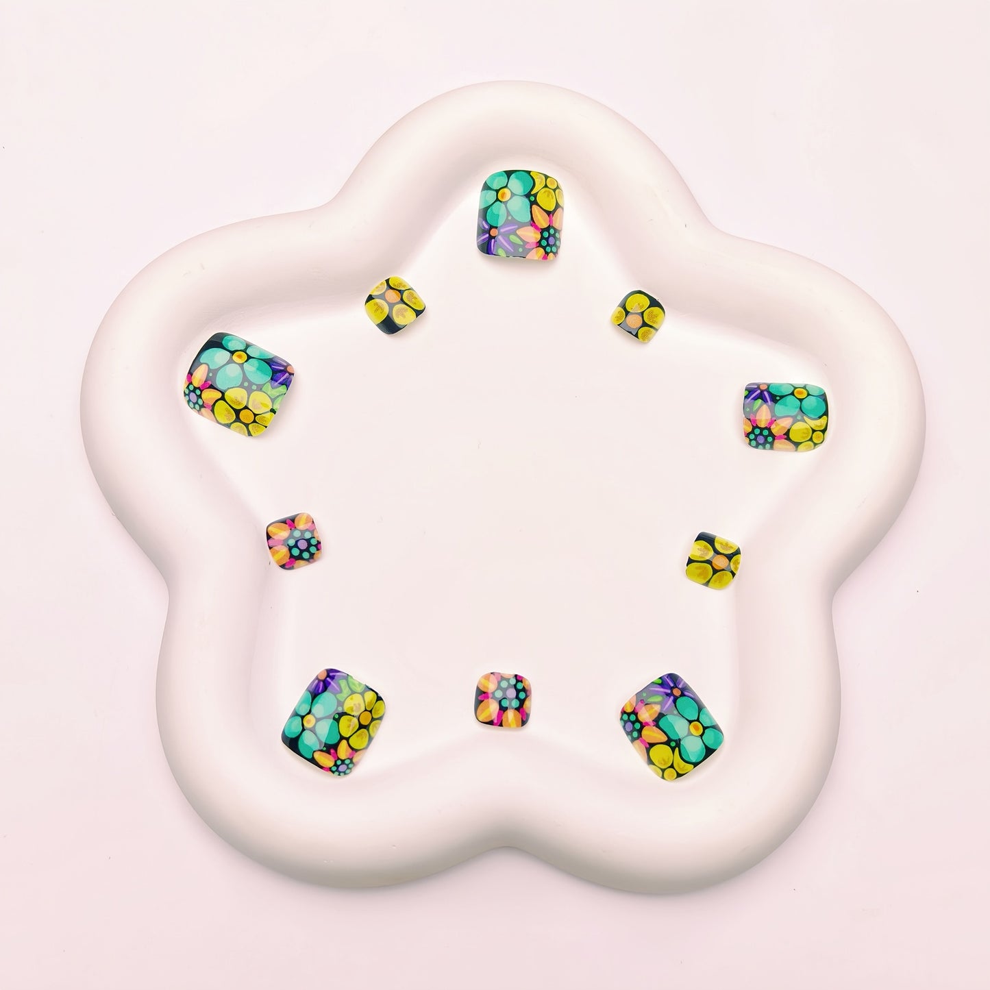 Decorative Floral Nail Art Acalora
