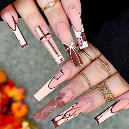 Elegant modern style artificial nails Acalora