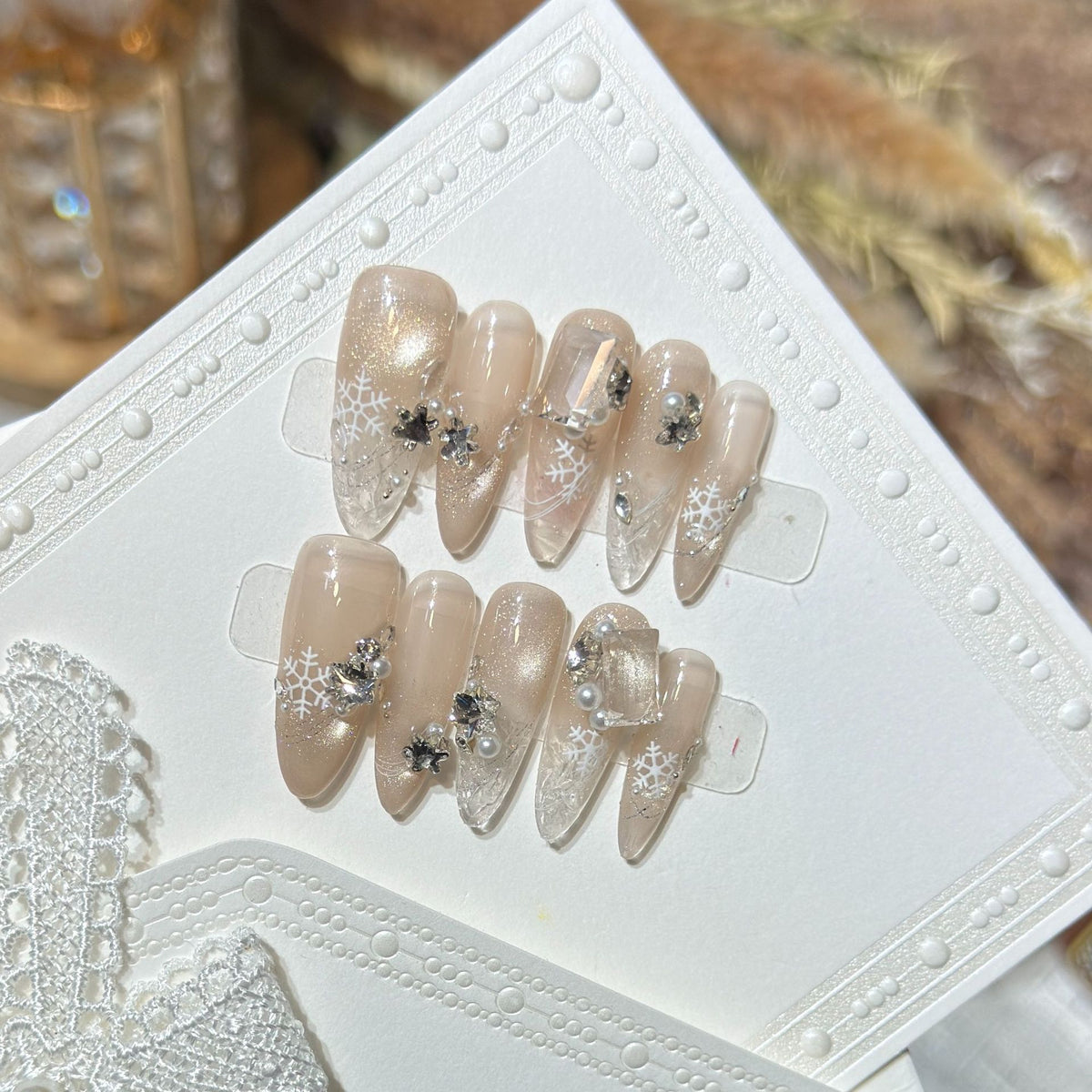 Snowflake-Inspired Stiletto Press-On Nail Set Acalora