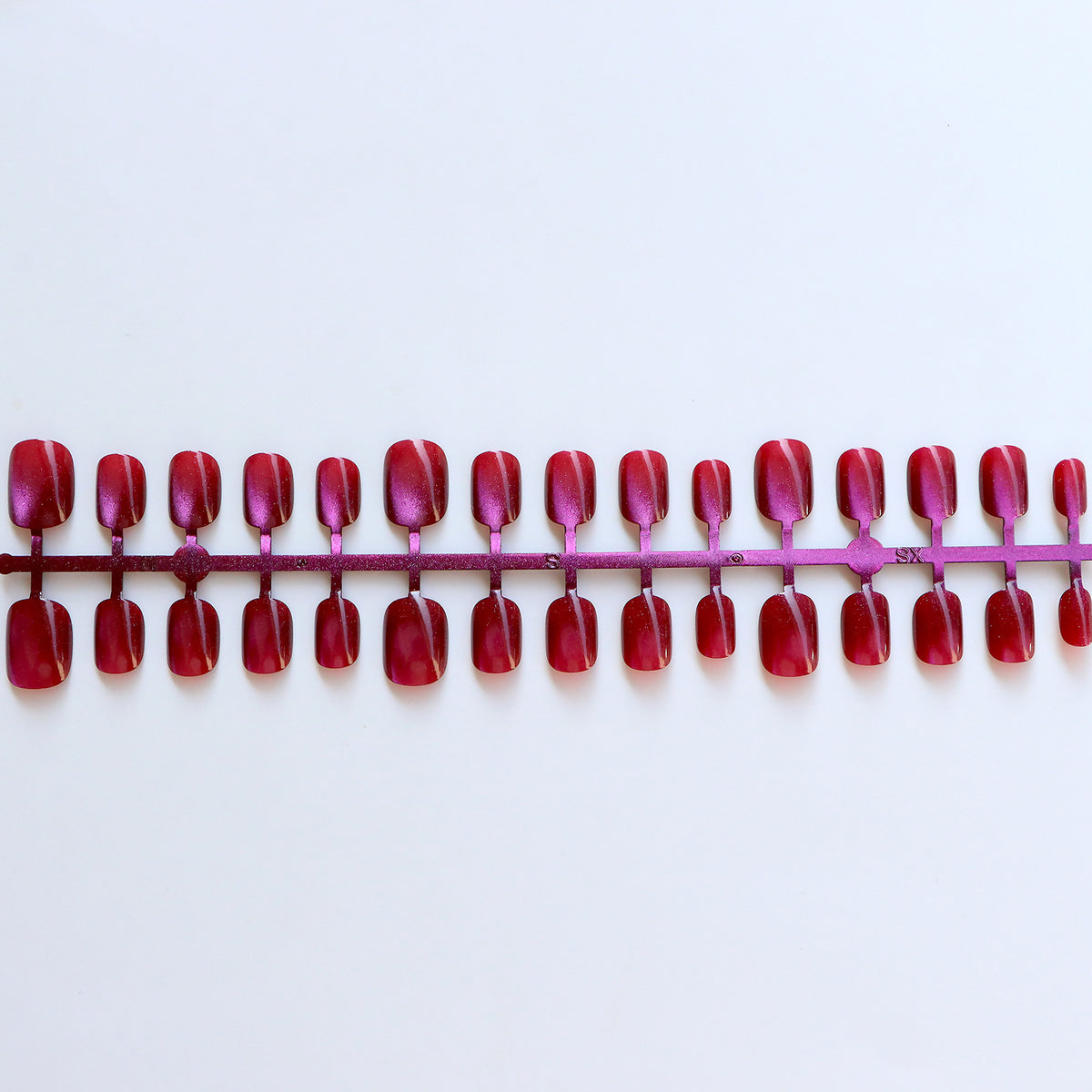 Glossy Press-On Nail Set Acalora