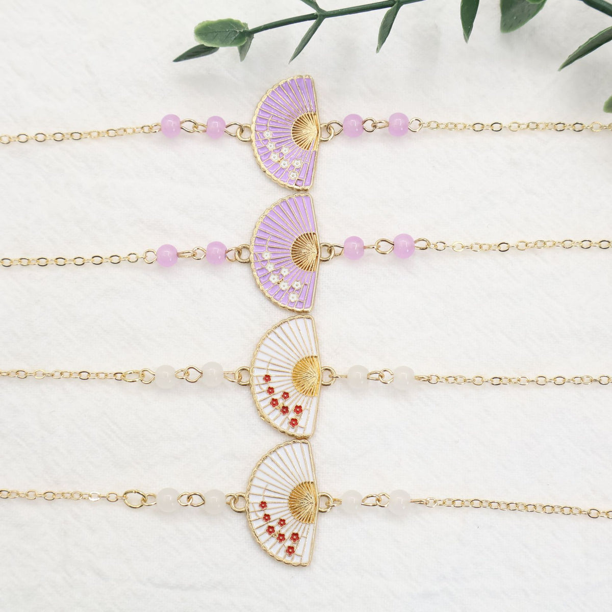 Stylish Eyewear Chain Acalora