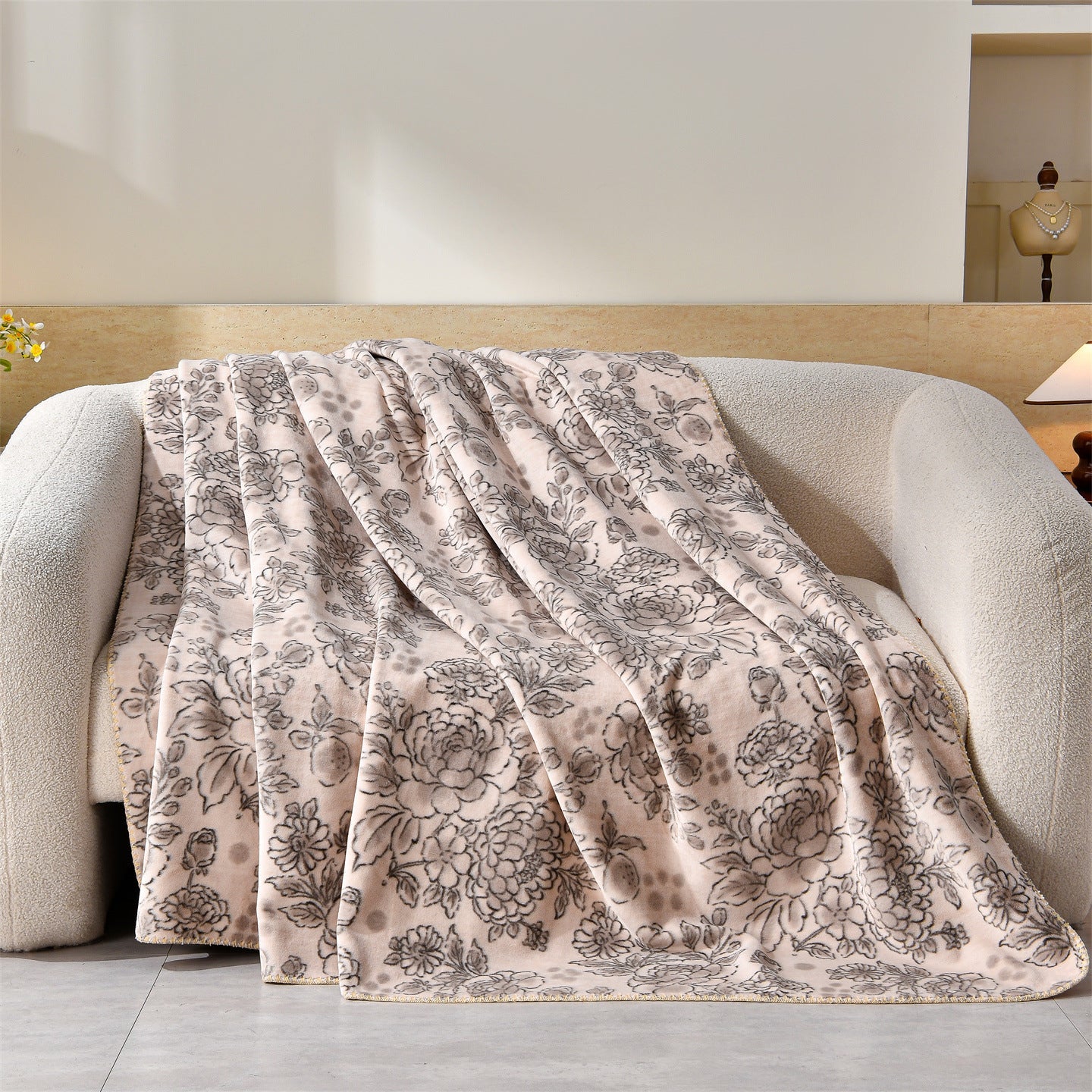 Luxury Leopard-Print Fleece Throw Blanket
