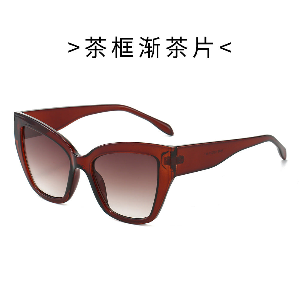 Women's Fashion Sunglasses in Trendy Tortoiseshell Design Bowlift