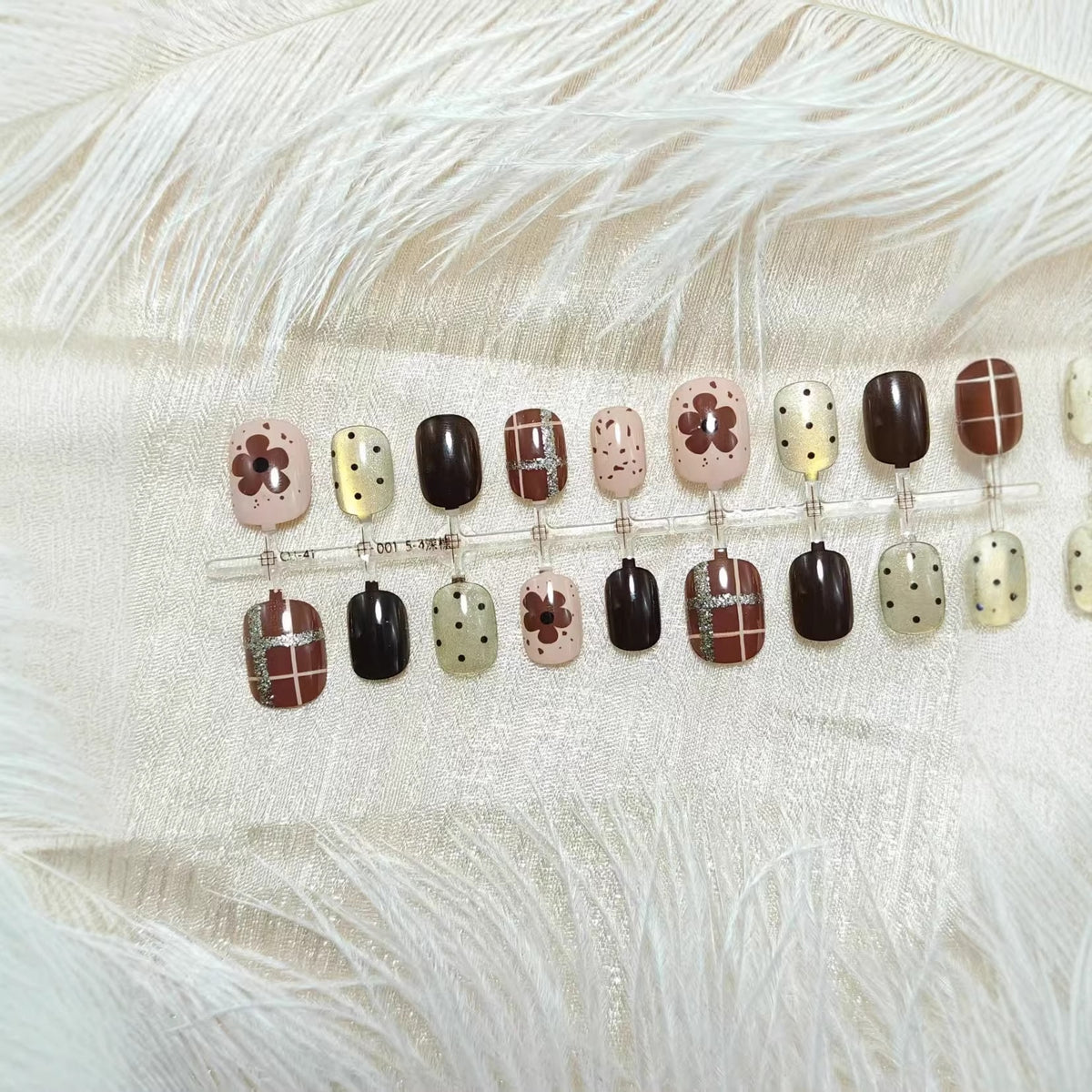 Artificial nails with floral and glittering design Acalora