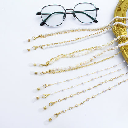 Coastal Shell-Decorated Eyewear Chain Acalora
