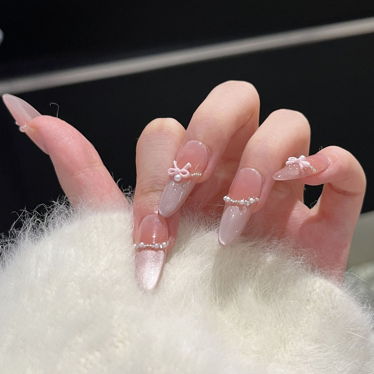 Elegant Decorative Stiletto Press-On Nails Acalora