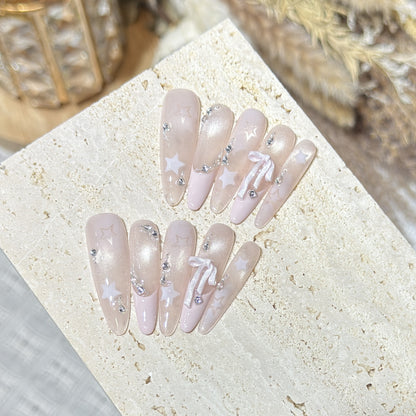 Elegant Starry Inspired Press-On Nail Art Set Acalora