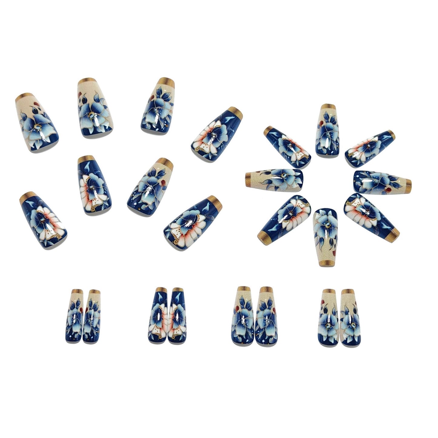 Artificial nails with floral and glamorous 3D applications Acalora