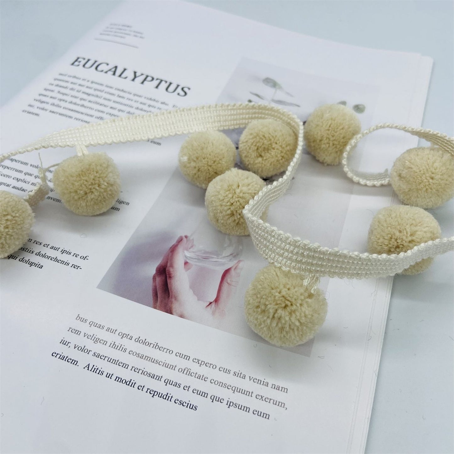 Decorative Pompon Trim Acalora