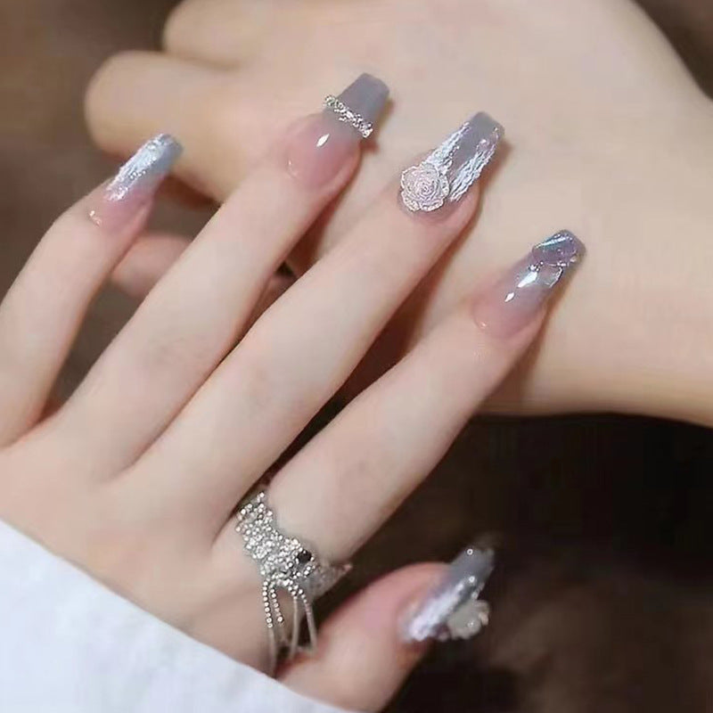 Artificial nail set with delicate rose and glitter decorations Acalora
