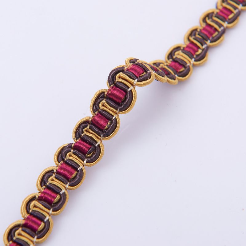 Decorative embroidery Acalora