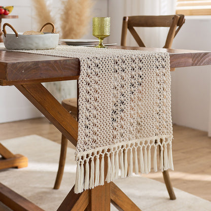 Elegant Textured Table Runner