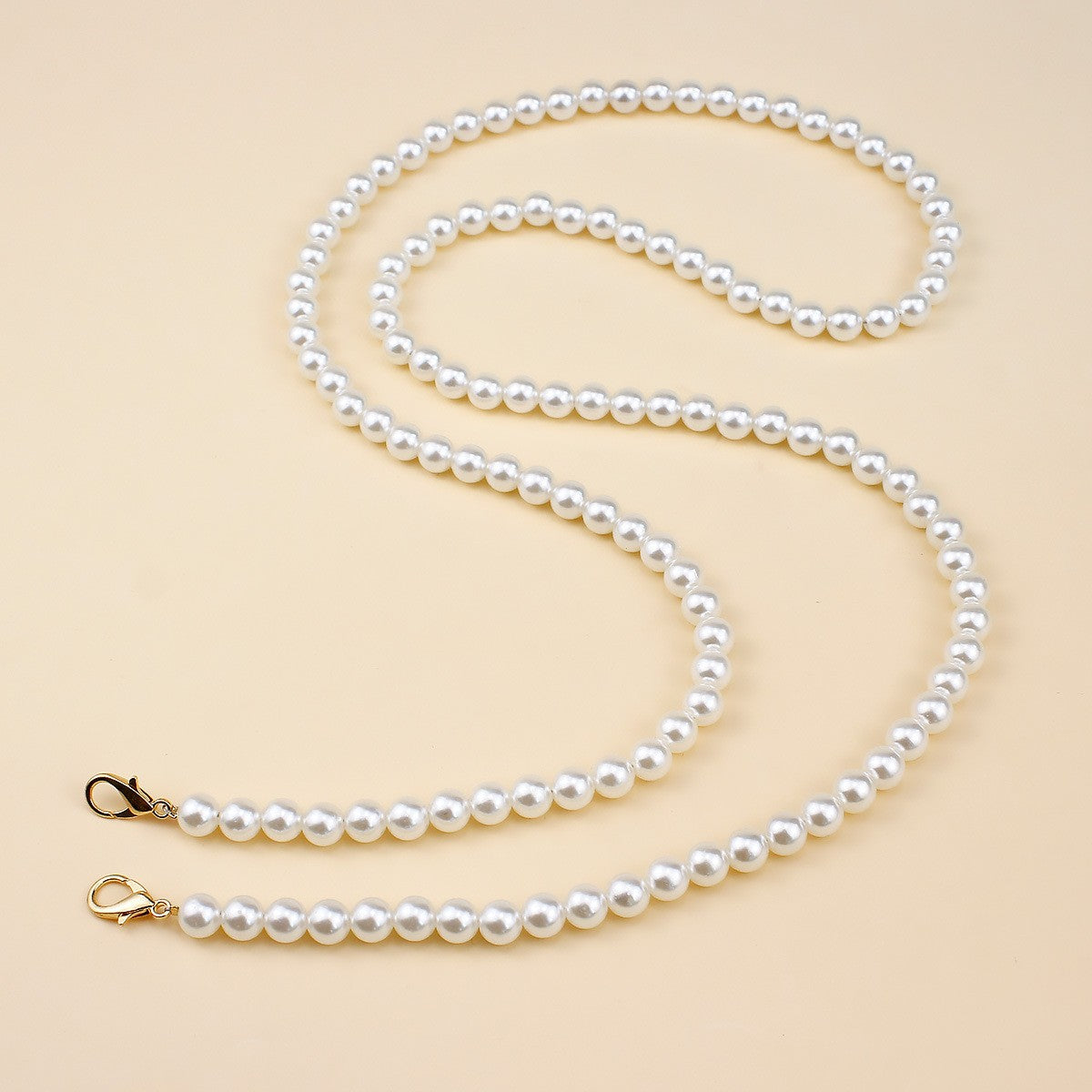 Elegant Beaded Eyewear Chain Acalora