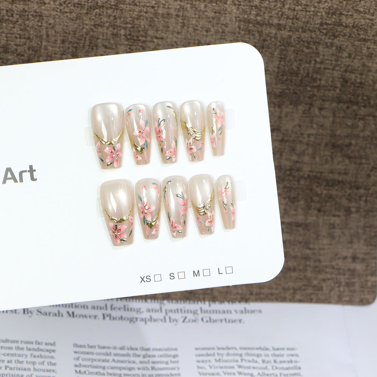 Elegant Floral Nail Art Acalora