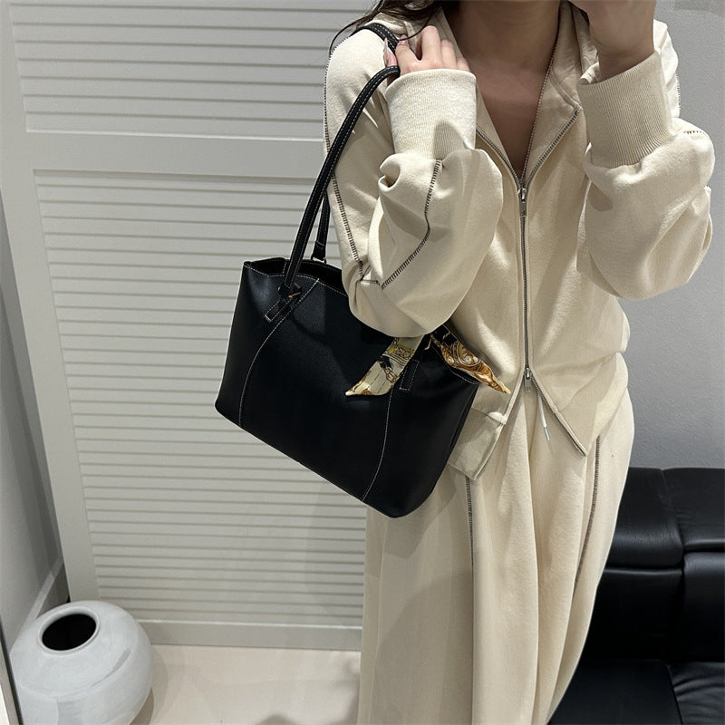 Elegant Structured Tote Bag Acalora