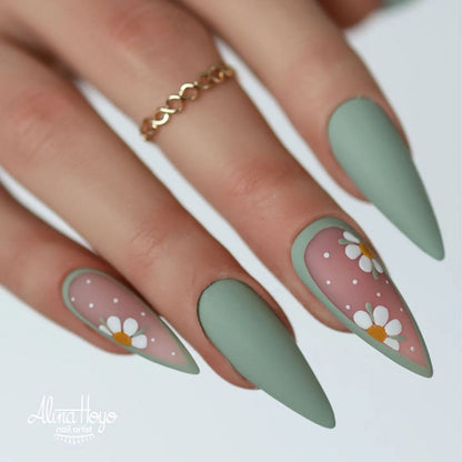 Artificial nail set with unique patterns Acalora
