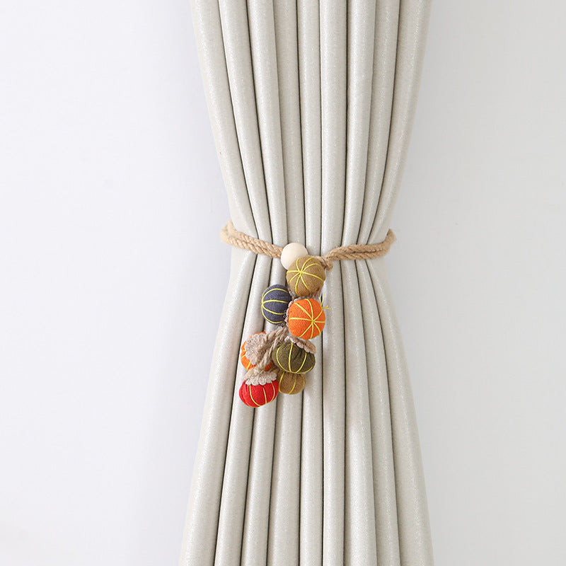 Decorative curtain tieback Acalora