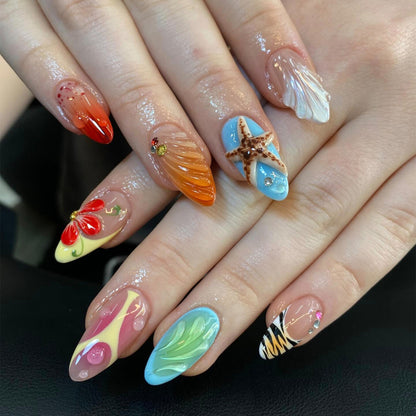 Artistic Beach-Themed Press-On Nail Set Acalora