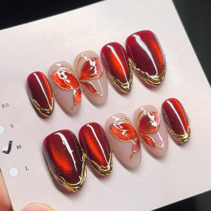 Artistic Press-On Nail Set with Floral and Metallic Accents Acalora