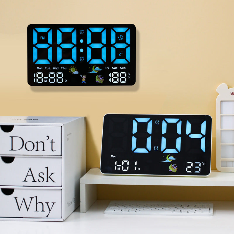 Digital table clock