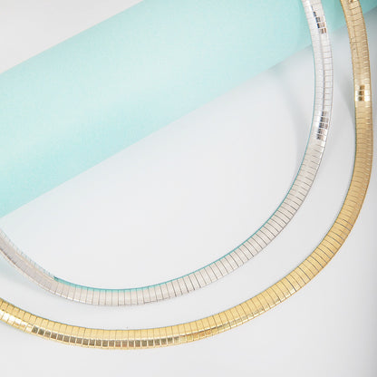 Elegant Statement Wire Choker Acalora