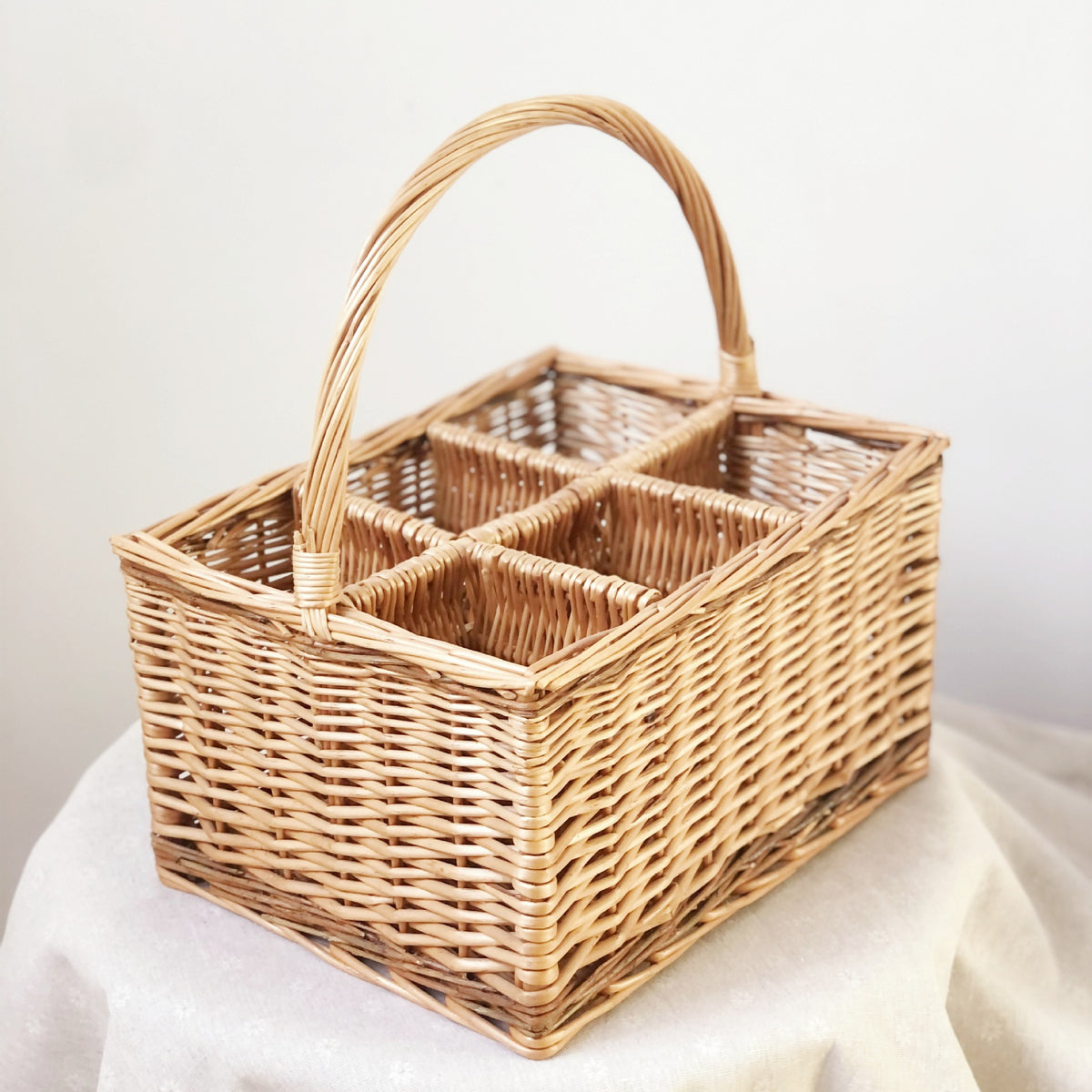 Willow basket Acalora