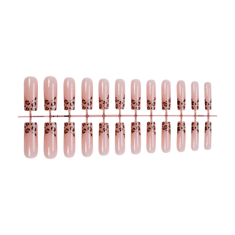 Stylish Leopard Print Press-On Nail Set Acalora