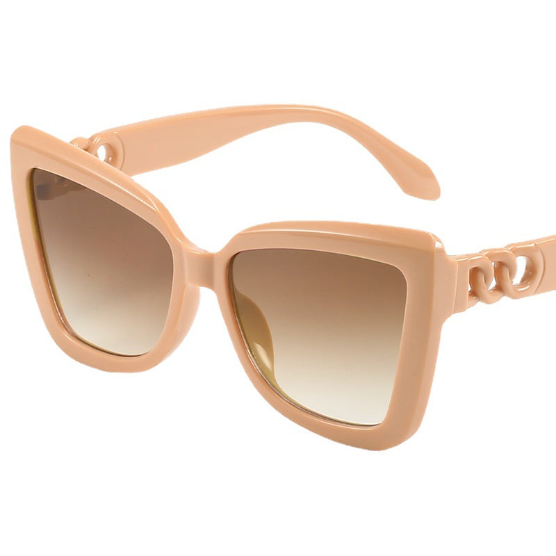 Women's modern Cat-Eye sunglasses with clear frame and UV protection Karnz