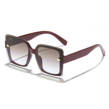 Women's fashionable sunglasses with a square design and high-quality Karnz frame