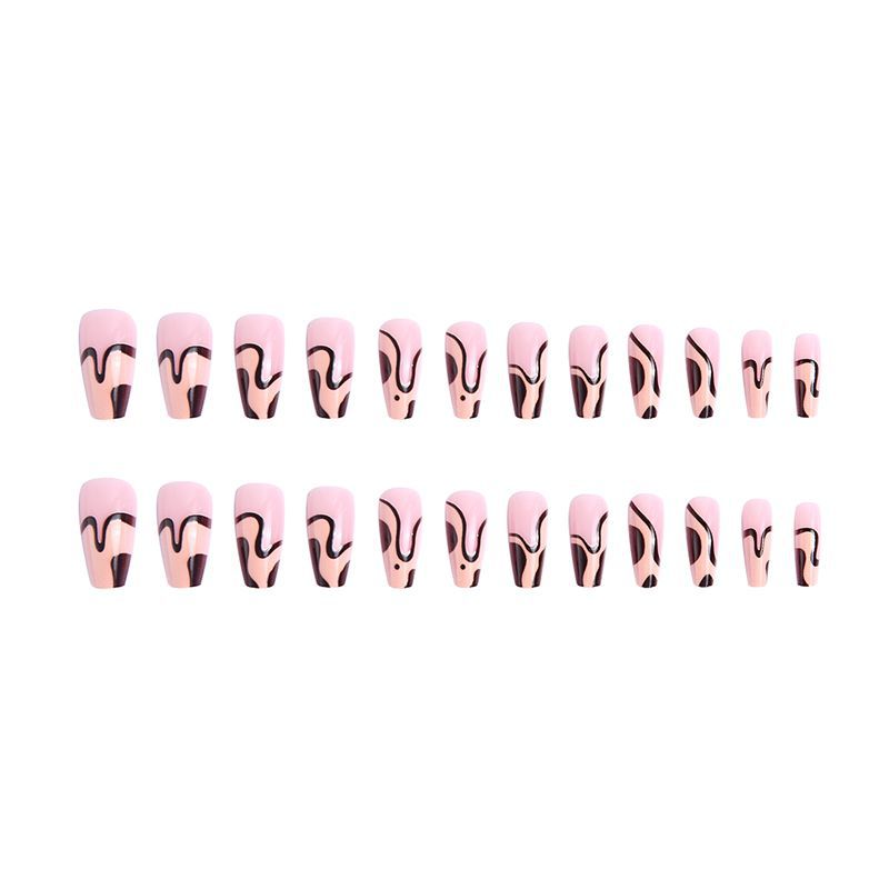 Nail set with elegant curved design Acalora