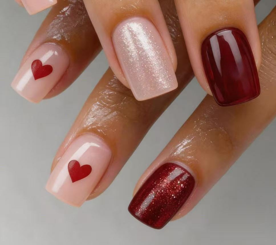 Art nail set with heart designs and glitter Acalora