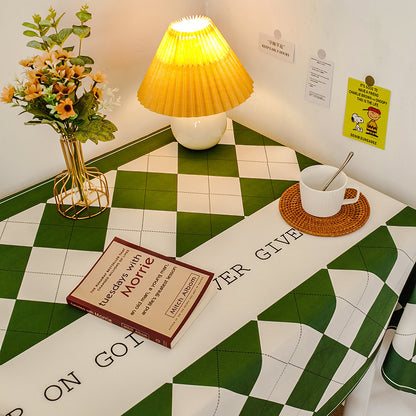 Checkered Pattern Dining Table Cloth