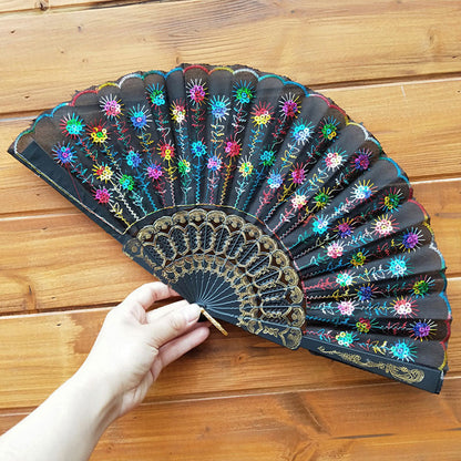 Ladies' handmade fan with fine embroideries Brehn