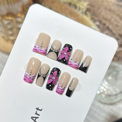Decorative Press-On Nail Set with Floral and Striped Design Acalora