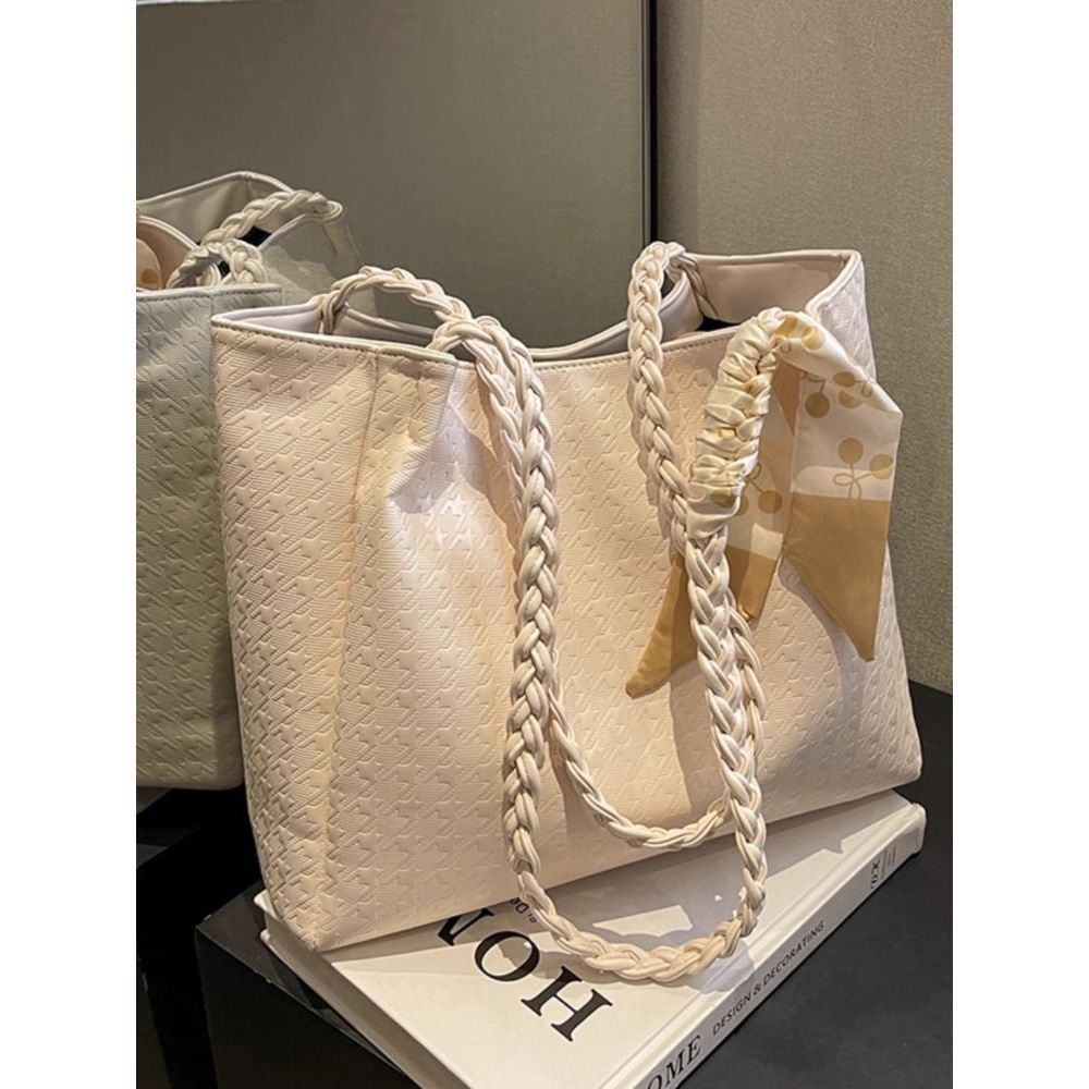 Stylish Designer Tote Acalora