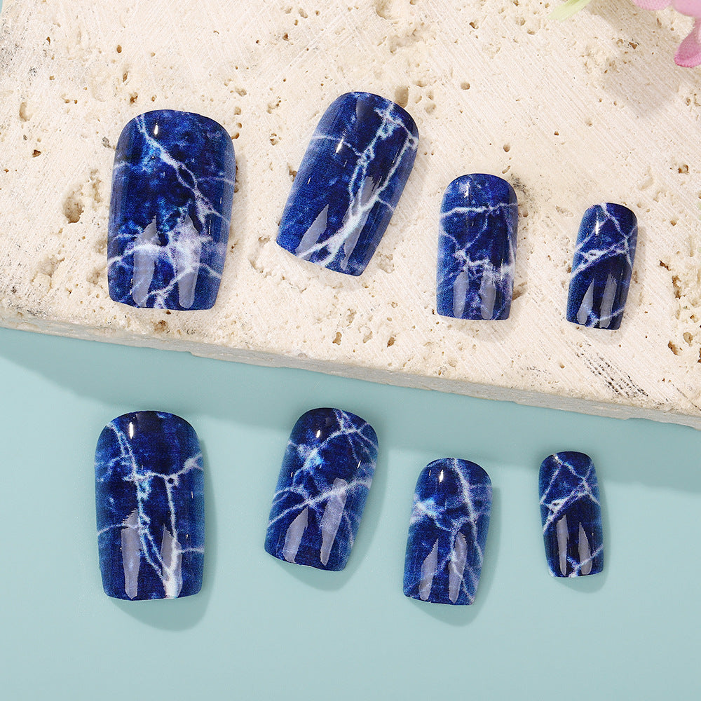 Artificial nails in elegant marble design Acalora